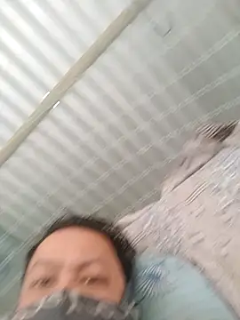 Snapshot of Gautambaro chatting on 18, 2, 2026 Gautambaro online show from 18, 2, 2026