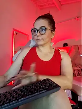 MariaPau 83 online show from 14, 4, 2026