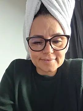 Snapshot of MariaPau_83 chatting on 9, 6, 2026 MariaPau 83 online show from 9, 6, 2026