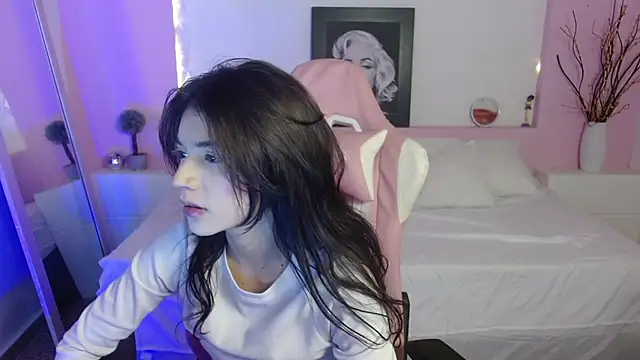 Sweetcristin online show from 4, 5, 2026