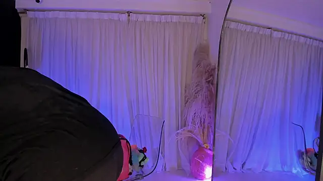 pamela doll3 online show from 24, 11, 2025