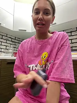 Snapshot of Chel_sea_ chatting on 17, 2, 2025 Chel sea online show from 17, 2, 2025