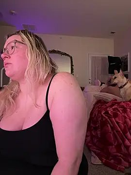 PiggyRose online show from 26, 3, 2026