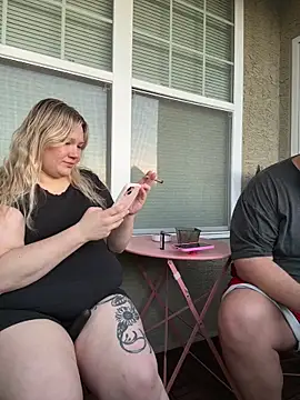 PiggyRose online show from 17, 6, 2026