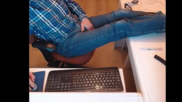 Snapshot of dutchpornking chatting on 21, 1, 2025 dutchpornking online show from 21, 1, 2025