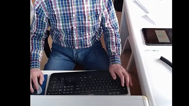 Snapshot of dutchpornking chatting on 22, 1, 2025 dutchpornking online show from 22, 1, 2025
