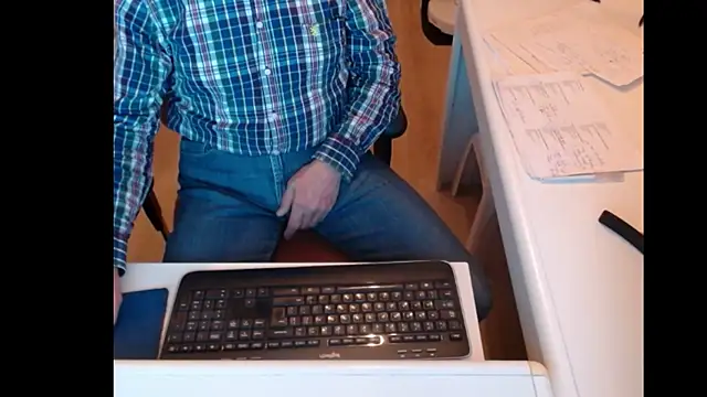 Snapshot of dutchpornking chatting on 22, 1, 2025 dutchpornking online show from 22, 1, 2025