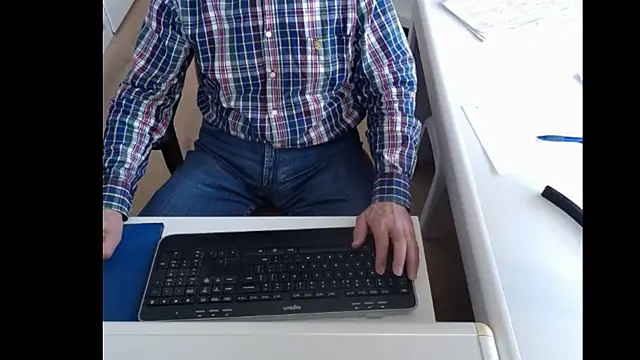 Snapshot of dutchpornking chatting on 27, 1, 2025 dutchpornking online show from 27, 1, 2025