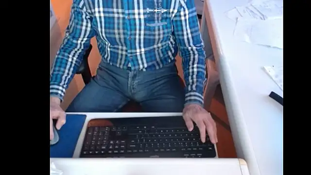 Snapshot of dutchpornking chatting on 6, 2, 2025 dutchpornking online show from 6, 2, 2025