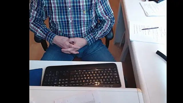 Snapshot of dutchpornking chatting on 13, 2, 2025 dutchpornking online show from 13, 2, 2025