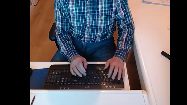 Snapshot of dutchpornking chatting on 15, 2, 2025 dutchpornking online show from 15, 2, 2025