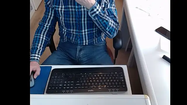 Snapshot of dutchpornking chatting on 18, 2, 2025 dutchpornking online show from 18, 2, 2025