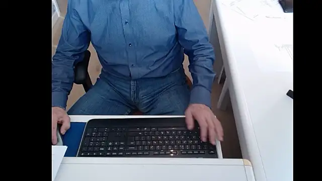 Snapshot of dutchpornking chatting on 21, 3, 2025 dutchpornking online show from 21, 3, 2025