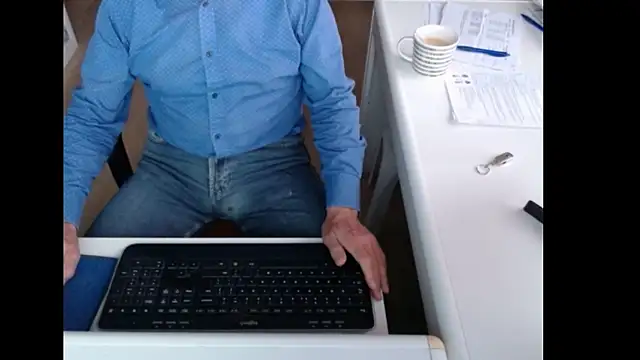 Snapshot of dutchpornking chatting on 9, 9, 2025 dutchpornking online show from 9, 9, 2025