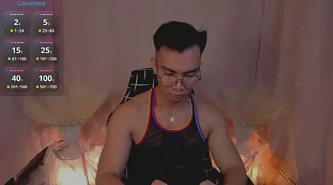 Snapshot of 000batman000 chatting on 11, 12, 2024 000batman000 online show from 11, 12, 2024