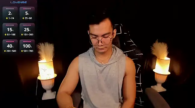 Snapshot of 000batman000 chatting on 4, 3, 2025 000batman000 online show from 4, 3, 2025