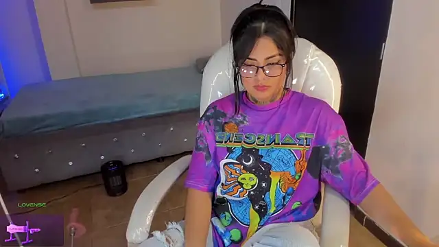 Catalinaa martinez online show from 21, 3, 2025