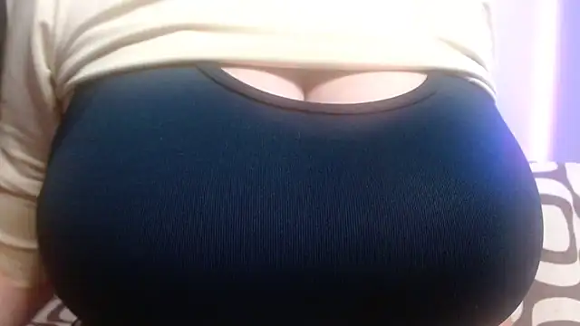 AnnyelinnaLove online show from 26, 2, 2025