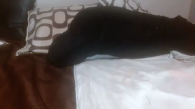 AnnyelinnaLove online show from 15, 3, 2025