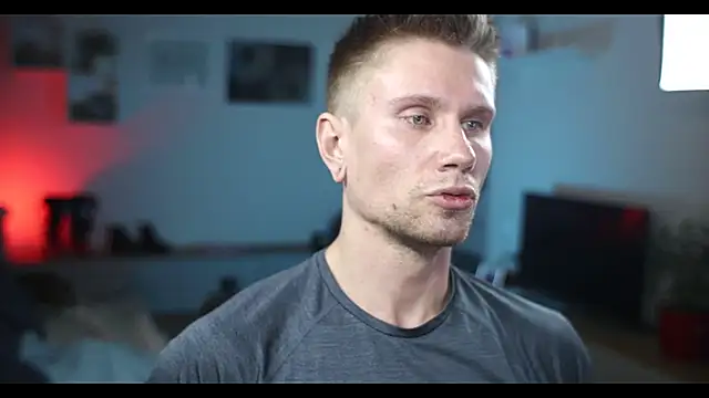 Snapshot of kevin-park chatting on 3, 12, 2024 kevin-park online show from 3, 12, 2024