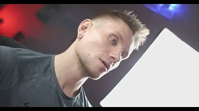 Snapshot of kevin-park chatting on 3, 12, 2024 kevin-park online show from 3, 12, 2024