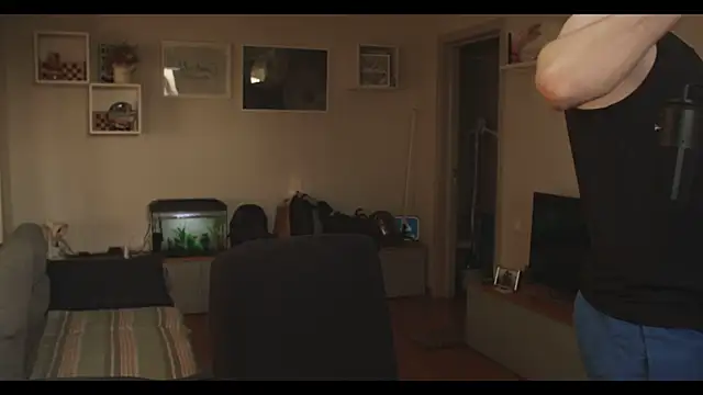 Snapshot of kevin-park chatting on 8, 2, 2025 kevin-park online show from 8, 2, 2025