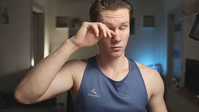 Snapshot of kevin-park chatting on 15, 3, 2025 kevin-park online show from 15, 3, 2025