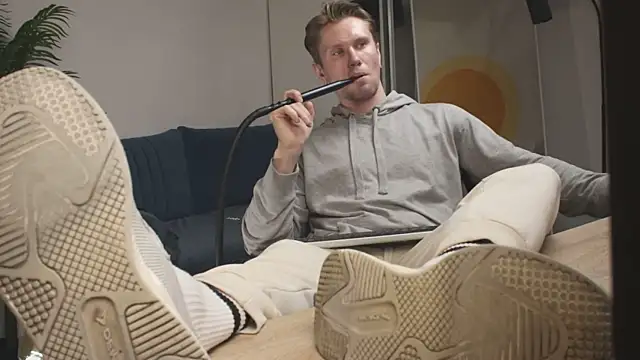 Snapshot of kevin-park chatting on 18, 3, 2025 kevin-park online show from 18, 3, 2025