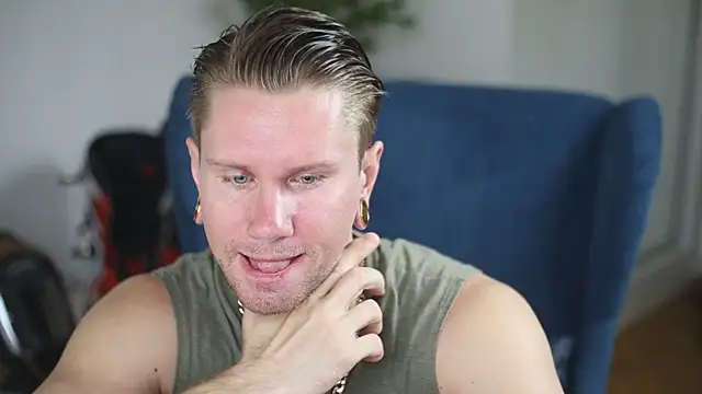 Snapshot of kevin-park chatting on 16, 10, 2025 kevin-park online show from 16, 10, 2025