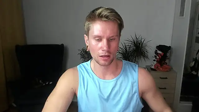 Snapshot of kevin-park chatting on 30, 10, 2025 kevin-park online show from 30, 10, 2025