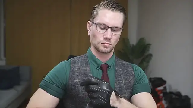 Snapshot of kevin-park chatting on 21, 11, 2025 kevin-park online show from 21, 11, 2025