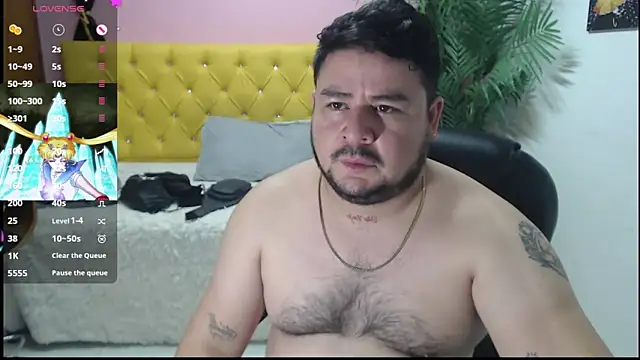 Snapshot of oso_dirty_ chatting on 11, 1, 2025 oso dirty  online show from 11, 1, 2025