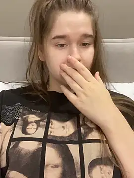 HornyGirlH online show from 1, 12, 2025