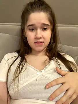 Snapshot of HornyGirlH chatting on 7, 1, 2026 HornyGirlH online show from 7, 1, 2026