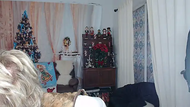 SindeeDix online show from 14, 12, 2025