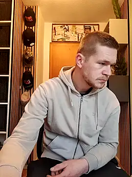 Playbunniboy online show from 14, 2, 2025