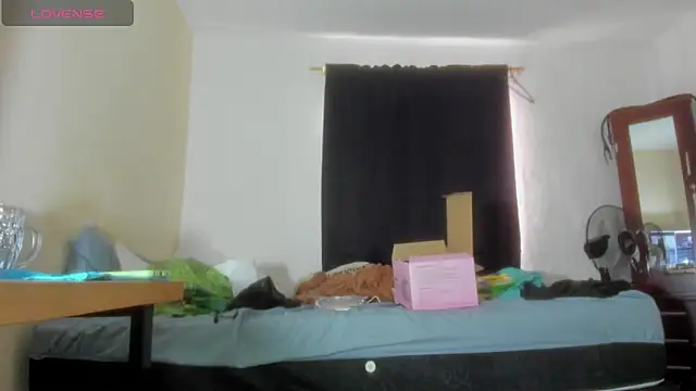 Snapshot of Zuan_zuan777 chatting on 27, 12, 2024 Zuan zuan777 online show from 27, 12, 2024