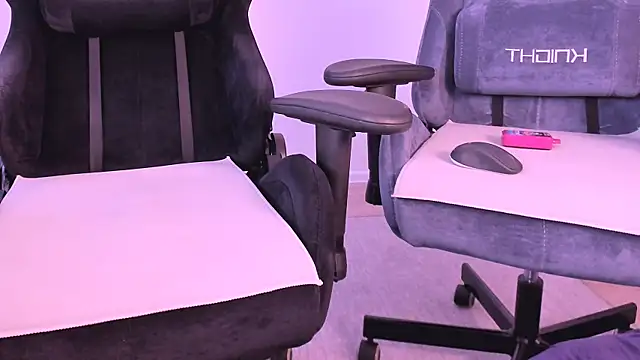 hotblonds online show from 25, 1, 2025