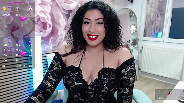 Snapshot of elettra_love chatting on 18, 10, 2025 elettra love online show from 18, 10, 2025