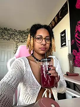 goddessxdreaxo online show from 11, 11, 2025