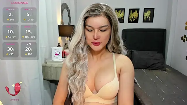 Snapshot of TwilightMistress69 chatting on 14, 11, 2025 TwilightMistress69 online show from 14, 11, 2025