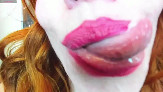 Snapshot of softlysoftlyasbeauty chatting on 26, 2, 2025 softlysoftlyasbeauty online show from 26, 2, 2025