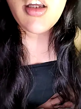 Annerae online show from 13, 4, 2026