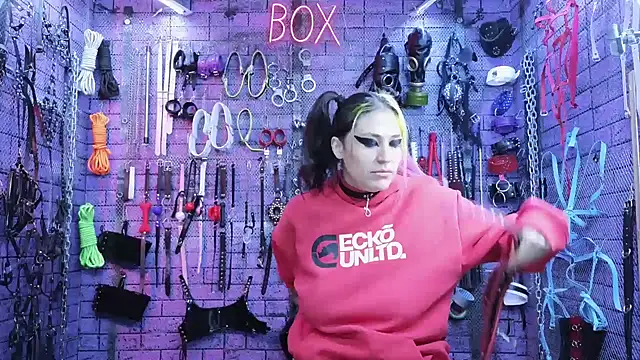 PANDORANEZZ online show from 30, 1, 2025