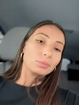 Snapshot of YOUR-KARINA chatting on 27, 12, 2024 YOUR-KARINA online show from 27, 12, 2024