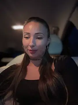 Snapshot of YOUR-KARINA chatting on 9, 1, 2025 YOUR-KARINA online show from 9, 1, 2025