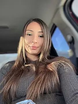 Snapshot of YOUR-KARINA chatting on 10, 1, 2025 YOUR-KARINA online show from 10, 1, 2025