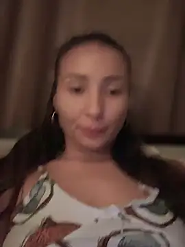 Snapshot of YOUR-KARINA chatting on 6, 3, 2025 YOUR-KARINA online show from 6, 3, 2025