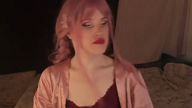 EffieMinki online show from 18, 12, 2024