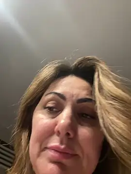 Emma roqueen online show from 9, 3, 2026